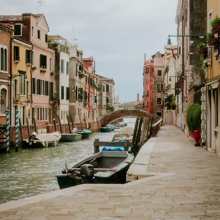 Casa Accademia Ferienhaus